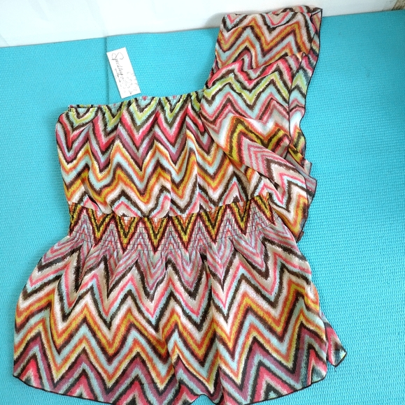 Speechless Flutter Batwing One Cold Off Shoulder Top XL - Picture 4 of 8